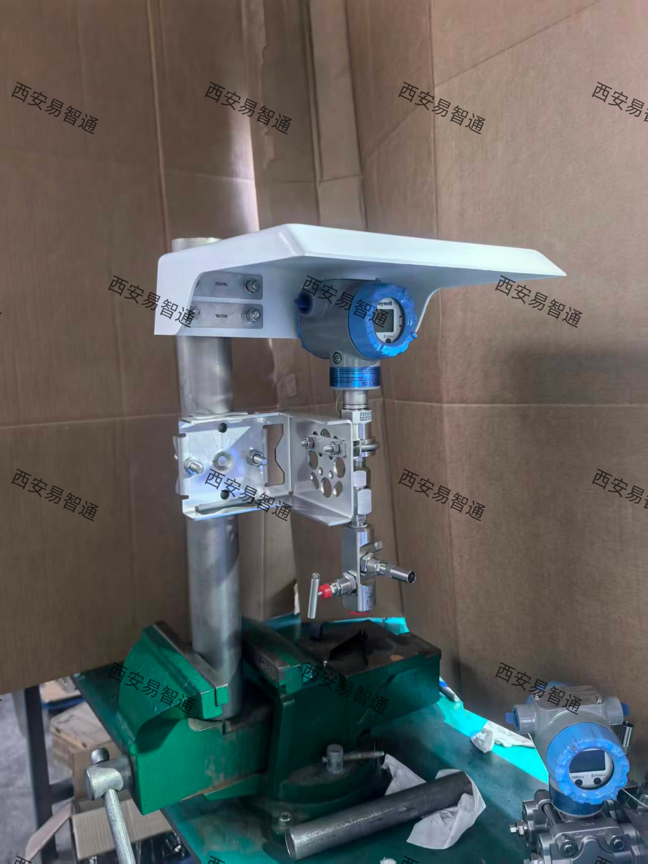 GRP材质仪表遮阳罩